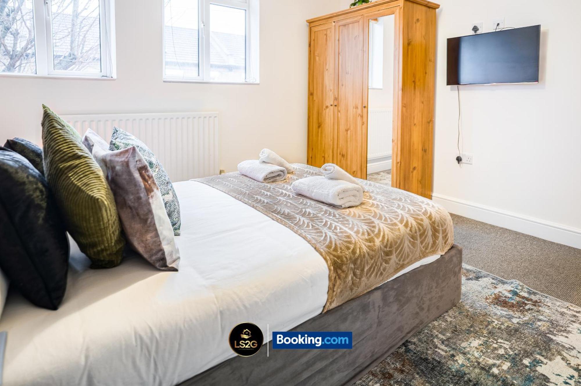 Amazing 3 Bedroom By Ls2g Short Lets & Serviced Greater With Free Wifi Londres