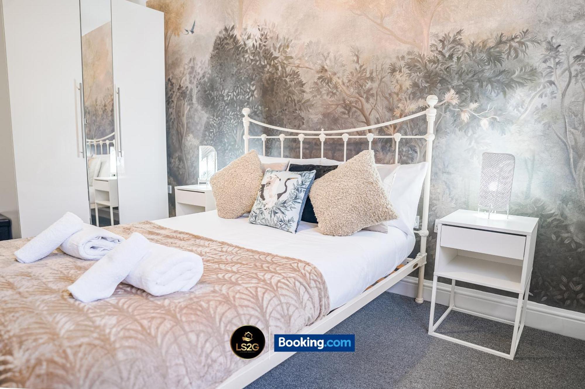 Apartamento Amazing 3 Bedroom By Ls2g Short Lets & Serviced Greater With Free Wifi